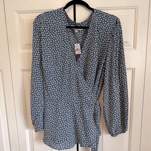 NWT. Ann Taylor wrap long sleeve blouse women’s 20